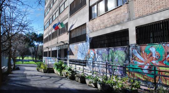 La sede del liceo di via C. Ferrini